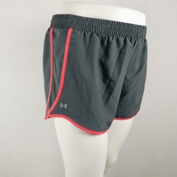 Under Armour Pants - Under Armour Athletic shorts
